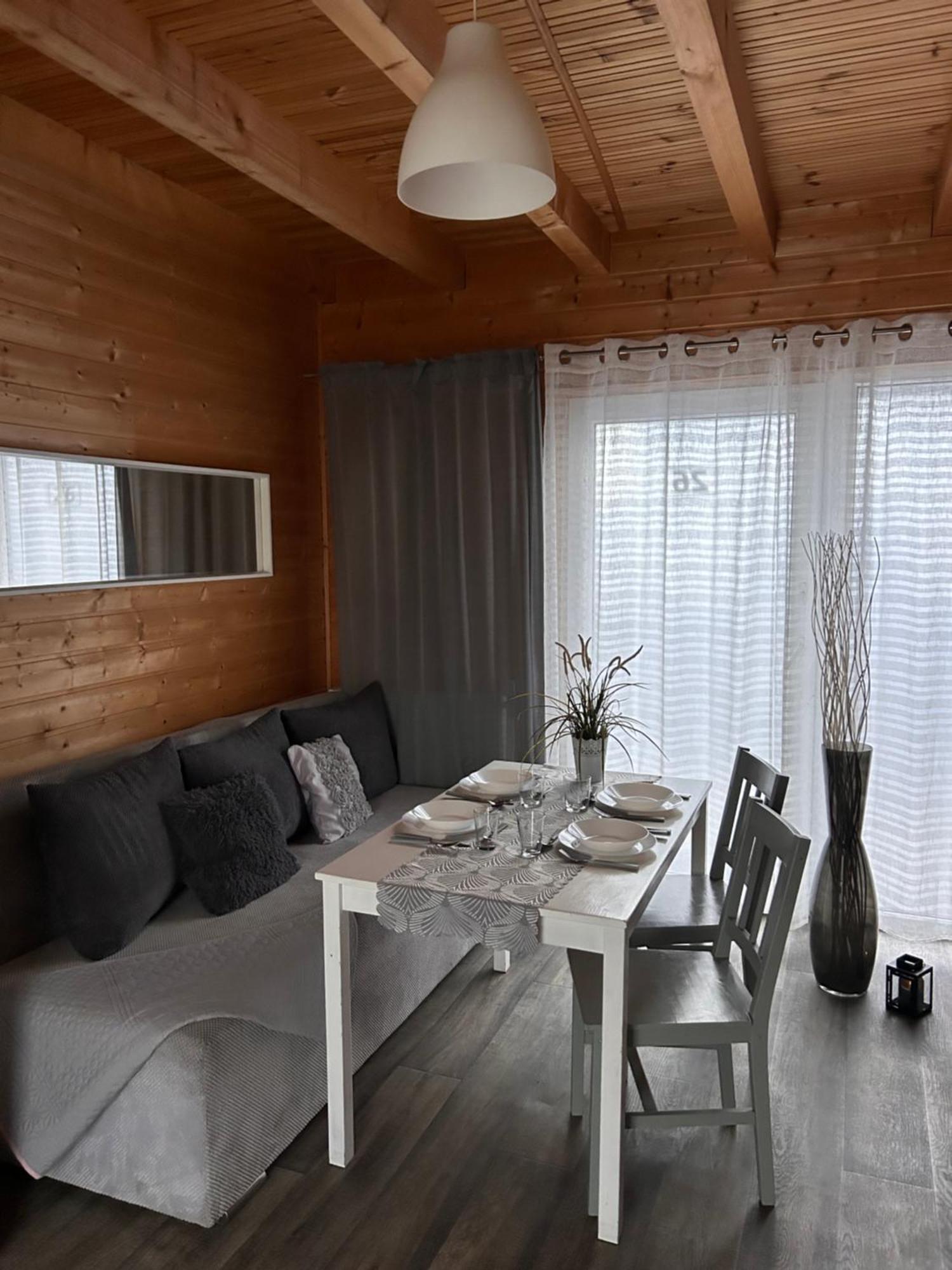 Resort Eden Domki, Apartamenty I Pokoje Jastrzębia Góra Kültér fotó