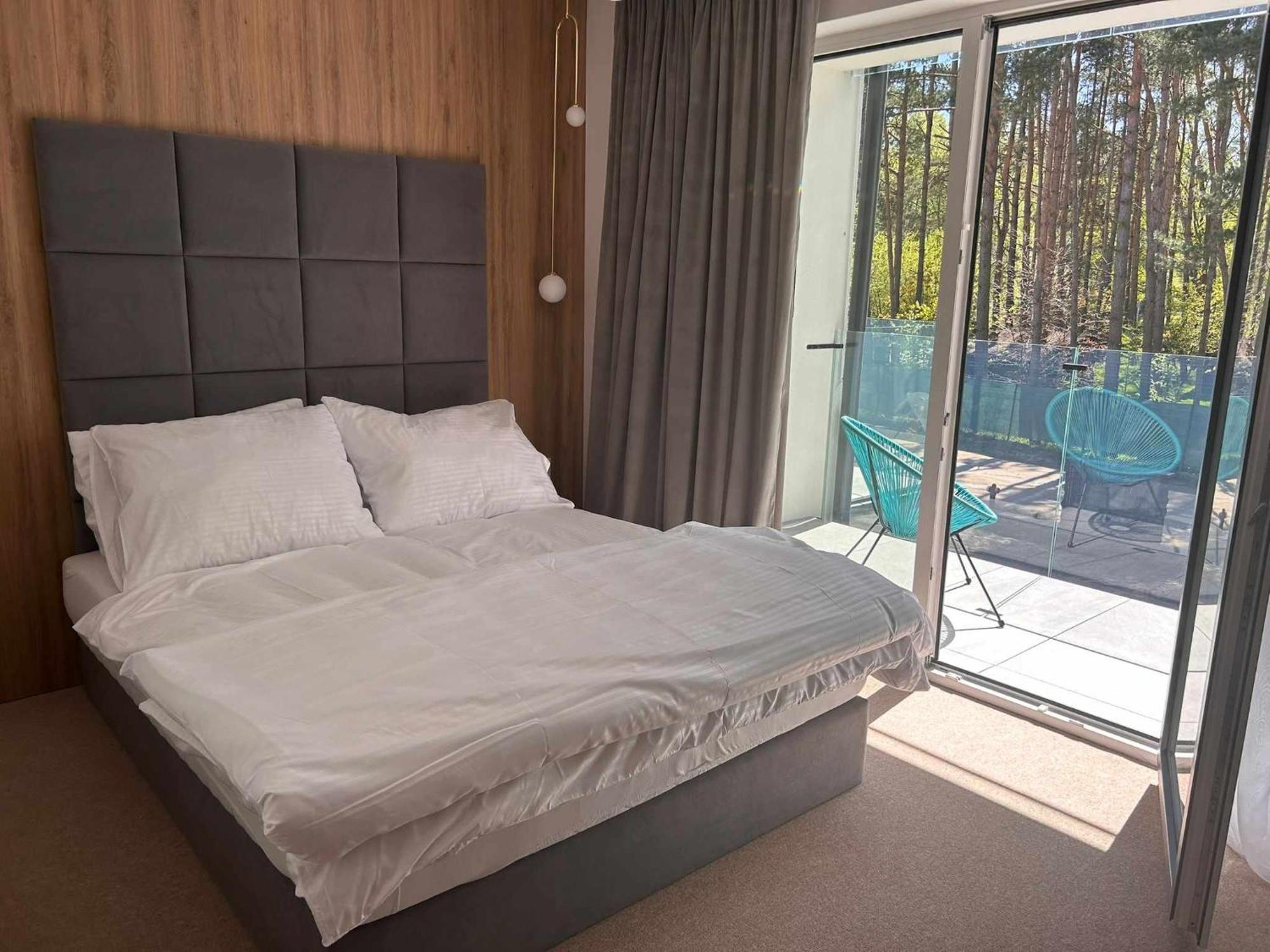 Resort Eden Domki, Apartamenty I Pokoje Jastrzębia Góra Kültér fotó